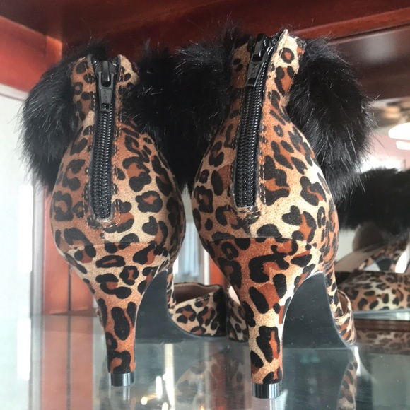 Array Cheetah Print Heels - Picture 3 of 8